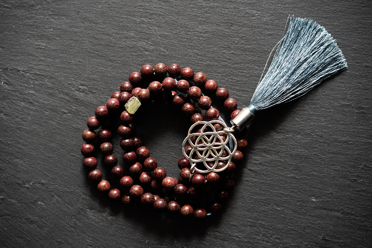 108 Mala Yaşam Çiçeği Kolye